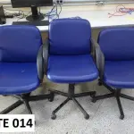 LOTE 425 - 03 CADEIRAS GIRATÓRIAS COM BRAÇO (UNIDADE: B-034 - POUSO ALEGRE/MG LOCAL DE RETIRADA: AVENIDA DOS ALECRINS, 1020 - DISTRITO INDUSTRIAL –  POUSO ALEGRE/MG – CEP: 37.556-839)
