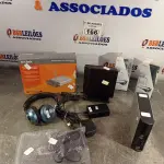 LOTE 166 - 01 ROTEADOR TPLINK, 03 FONES DE OUVIDO E ELETRÔNICOS DIVERSOS. (NO ESTADO, LEILÃO NÃO TEM GARANTIA E NEM DEVOLUÇÃO, SUJEITO A POSSÍVEIS AVARIAS VISÍVEIS/OCULTAS E/OU AUSÊNCIA DE COMPONENTES).