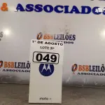 LOTE 049 - 01 APARELHO DE TELEFONE MOTO XT 1092 2ª GERAÇÃO BLACK. (NO ESTADO, LEILÃO NÃO TEM GARANTIA E NEM DEVOLUÇÃO, SUJEITO A POSSÍVEIS AVARIAS VISÍVEIS/OCULTAS E/OU AUSÊNCIA DE COMPONENTES).