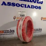 LOTE 180 - 01 ROLO DE CABO FLEXÍVEL 1X4MM NA COR VERMELHA.100 METROS (NOVO) (NO ESTADO, LEILÃO NÃO TEM GARANTIA E NEM DEVOLUÇÃO, SUJEITO A POSSÍVEIS AVARIAS VISÍVEIS/OCULTAS E/OU AUSÊNCIA DE COMPONENTES).