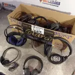 LOTE 167 - 01 LOTE COM VÁRIOS FONES DE OUVIDO MARCAS E MODELOS DIVERSOS. (NO ESTADO, LEILÃO NÃO TEM GARANTIA E NEM DEVOLUÇÃO, SUJEITO A POSSÍVEIS AVARIAS VISÍVEIS/OCULTAS E/OU AUSÊNCIA DE COMPONENTES).