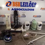 LOTE 144 - 01 LOTE COM VÁRIAS LUMINÁRIAS MARCAS E MODELOS DIVERSOS. (NO ESTADO, LEILÃO NÃO TEM GARANTIA E NEM DEVOLUÇÃO, SUJEITO A POSSÍVEIS AVARIAS VISÍVEIS/OCULTAS E/OU AUSÊNCIA DE COMPONENTES).