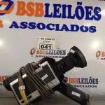 LOTE 041 - 01 FILMADORA ANTIGA MARCA JVC. (NO ESTADO, LEILÃO NÃO TEM GARANTIA E NEM DEVOLUÇÃO, SUJEITO A POSSÍVEIS AVARIAS VISÍVEIS/OCULTAS E/OU AUSÊNCIA DE COMPONENTES).