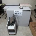 LOTE 370 - MESA SEM GAVETEIRO + MESA PARA COMPUTADOR + ARMARIO ALTO + MÁQUINA DE CARTAO REDE CARD + 04 PORTA CPU (UNIDADE: B-041 - PRESIDENTE PRUDENTE/SP - LOCAL DE RETIRADA: RODOVIA ARTUR BOIGUES FILHO Nº 585 - PARQUE RES. CARANDA - PRESIDENTE PRUDENTE/SP – CEP: 19.026-650)