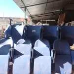 LOTE 398 - 03 LONGARINAS DE 04 LUGARES. (NO ESTADO, LEILÃO NÃO TEM GARANTIA E NEM DEVOLUÇÃO, SUJEITO A POSSÍVEIS AVARIAS VISÍVEIS/OCULTAS E/OU AUSÊNCIA DE COMPONENTES).