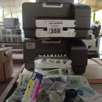 LOTE 359 - 02 IMPRESSORAS MARCAS HP MODELO INK JET 1200WN INCOMPLETAS. (NO ESTADO, LEILÃO NÃO TEM GARANTIA E NEM DEVOLUÇÃO, SUJEITO A POSSÍVEIS AVARIAS VISÍVEIS/OCULTAS E/OU AUSÊNCIA DE COMPONENTES).