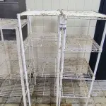 LOTE 018 - 03 PRATELEIRAS DE FERRO TRELIÇADA, (NO ESTADO, NÃO SABEMOS SE FUNCIONA. LEILÃO NÃO TEM GARANTIA E NEM DEVOLUÇÃO).
