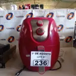 LOTE 236 - 01 AIR FRY E 02 BATEDEIRAS MARCAS E MODELOS DIVERSOS. (NO ESTADO, LEILÃO NÃO TEM GARANTIA E NEM DEVOLUÇÃO, SUJEITO A POSSÍVEIS AVARIAS VISÍVEIS/OCULTAS E/OU AUSÊNCIA DE COMPONENTES).