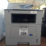 LOTE 328 - 01 IMPRESSORA MULTIFUNCIONAL MARCA SAMSUNG MODELO SCX-5835NX. (NO ESTADO, LEILÃO NÃO TEM GARANTIA E NEM DEVOLUÇÃO, SUJEITO A POSSÍVEIS AVARIAS VISÍVEIS/OCULTAS E/OU AUSÊNCIA DE COMPONENTES).