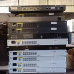 LOTE 318 - 01 ROTEADOR CISCO 2501 E 20 SWITCHES MARCAS E MODELOS DIVERSOS. (NO ESTADO, LEILÃO NÃO TEM GARANTIA E NEM DEVOLUÇÃO, SUJEITO A POSSÍVEIS AVARIAS VISÍVEIS/OCULTAS E/OU AUSÊNCIA DE COMPONENTES).