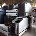 LOTE 273 - 03 IMPRESSORAS MARCAS HP MODELO INK JET 1200WN INCOMPLETAS. (NO ESTADO, LEILÃO NÃO TEM GARANTIA E NEM DEVOLUÇÃO, SUJEITO A POSSÍVEIS AVARIAS VISÍVEIS/OCULTAS E/OU AUSÊNCIA DE COMPONENTES).