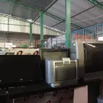 LOTE 249 - 01 COMPUTADOR ALL IN ONE E 03 TV’S DE TUBO MARCAS E MODELOS DIVERSOS. (NO ESTADO, LEILÃO NÃO TEM GARANTIA E NEM DEVOLUÇÃO, SUJEITO A POSSÍVEIS AVARIAS VISÍVEIS/OCULTAS E/OU AUSÊNCIA DE COMPONENTES).