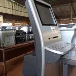LOTE 271 - 01 TOTEM. (NO ESTADO, LEILÃO NÃO TEM GARANTIA E NEM DEVOLUÇÃO, SUJEITO A POSSÍVEIS AVARIAS VISÍVEIS/OCULTAS E/OU AUSÊNCIA DE COMPONENTES).