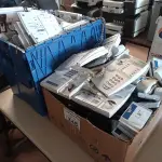 LOTE 345 - 01 LOTE COM VÁRIOS APARELHOS DE TELEFONE MARCAS E MODELOS DIVERSOS. (NO ESTADO, LEILÃO NÃO TEM GARANTIA E NEM DEVOLUÇÃO, SUJEITO A POSSÍVEIS AVARIAS VISÍVEIS/OCULTAS E/OU AUSÊNCIA DE COMPONENTES).