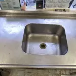 LOTE 034 - PIA DE INOX CUBA FUNDA. (NO ESTADO, NÃO SABEMOS SE FUNCIONA. LEILÃO NÃO TEM GARANTIA E NEM DEVOLUÇÃO).