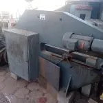 LOTE 648 - 01 TESOURA PUNCIONADEIRA FRANHO COM MOTOR TRIFÁSICO. (NO ESTADO, LEILÃO NÃO TEM GARANTIA E NEM DEVOLUÇÃO, SUJEITO A POSSÍVEIS AVARIAS VISÍVEIS/OCULTAS E/OU AUSÊNCIA DE COMPONENTES).