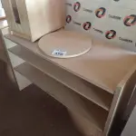 LOTE 370 - 01 RACK COM TAMPO GIRATÓRIO E 01 PORTA GABINETE EM MADEIRA. (NO ESTADO, LEILÃO NÃO TEM GARANTIA E NEM DEVOLUÇÃO, SUJEITO A POSSÍVEIS AVARIAS VISÍVEIS/OCULTAS E/OU AUSÊNCIA DE COMPONENTES).