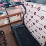 LOTE 392 - 01 ESTEIRA ERGOMÉTRICA MARCA WESLO CADENCE 6700. (NO ESTADO, LEILÃO NÃO TEM GARANTIA E NEM DEVOLUÇÃO, SUJEITO A POSSÍVEIS AVARIAS VISÍVEIS/OCULTAS E/OU AUSÊNCIA DE COMPONENTES).