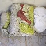 LOTE 104 - TOALHAS/ BUFFET E PANOS EM GERAL. (NO ESTADO, NÃO SABEMOS SE FUNCIONA. LEILÃO NÃO TEM GARANTIA E NEM DEVOLUÇÃO).