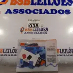 LOTE 038 - 01 CAIXA DE SOM NA COR AZUL CAMUFLADA. (NOVO) (NO ESTADO) ATENÇÃO! FAZER A VISITAÇÃO ANTES DE ARREMATAR, NÃO SABEMOS SE FUNCIONA. LEILÃO NÃO TEM GARANTIA E NEM DEVOLUÇÃO, SUJEITO A POSSÍVEIS AVARIAS VISÍVEIS/OCULTAS E/OU AUSÊNCIA DE COMPONENTES.