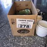 LOTE 278 - RAMEKINS DE CERÂMICA, INOX, MELAMINA E LOUÇA. (NO ESTADO, NÃO SABEMOS SE FUNCIONA. LEILÃO NÃO TEM GARANTIA E NEM DEVOLUÇÃO).