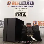 LOTE 004 - 01 RELÓGIO DE PULSO COM PULSEIRA PRETA. (NOVO) (NO ESTADO) ATENÇÃO! FAZER A VISITAÇÃO ANTES DE ARREMATAR, NÃO SABEMOS SE FUNCIONA. LEILÃO NÃO TEM GARANTIA E NEM DEVOLUÇÃO, SUJEITO A POSSÍVEIS AVARIAS VISÍVEIS/OCULTAS E/OU AUSÊNCIA DE COMPONENTES.