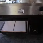 LOTE 153 - CARINHO COM BOCA DE FOGÃO E PISTA FRIA INOX E MADEIRA. (NO ESTADO, NÃO SABEMOS SE FUNCIONA. LEILÃO NÃO TEM GARANTIA E NEM DEVOLUÇÃO).
