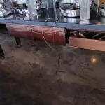 LOTE 169 - BALCÃO DE RODAS INOX E MADEIRA. (NO ESTADO, NÃO SABEMOS SE FUNCIONA. LEILÃO NÃO TEM GARANTIA E NEM DEVOLUÇÃO).