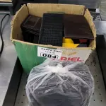 LOTE 084 - PORTA CONTA DIVERSOS. (NO ESTADO, NÃO SABEMOS SE FUNCIONA. LEILÃO NÃO TEM GARANTIA E NEM DEVOLUÇÃO).