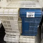 LOTE 051 - CAIXAS TIPO CEASA DIVERSAS. (NO ESTADO, NÃO SABEMOS SE FUNCIONA. LEILÃO NÃO TEM GARANTIA E NEM DEVOLUÇÃO).