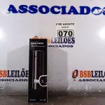 LOTE 070 - 01 GARRAFA TÉRMICA DIGITAL. (NOVO) (NO ESTADO) ATENÇÃO! FAZER A VISITAÇÃO ANTES DE ARREMATAR, NÃO SABEMOS SE FUNCIONA. LEILÃO NÃO TEM GARANTIA E NEM DEVOLUÇÃO, SUJEITO A POSSÍVEIS AVARIAS VISÍVEIS/OCULTAS E/OU AUSÊNCIA DE COMPONENTES.