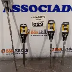 LOTE 029 - 02 BROCAS, SENDO 01 DE 12MMX450MM, 01 DE 12MMX250MM, 01 TALHADEIRA DE 20MM.X250MM E 01 PONTALETE 14MMX250MM(NOVO) (NO ESTADO) ATENÇÃO! FAZER A VISITAÇÃO ANTES DE ARREMATAR, NÃO SABEMOS SE FUNCIONA. LEILÃO NÃO TEM GARANTIA E NEM DEVOLUÇÃO, SUJEITO A POSSÍVEIS AVARIAS VISÍVEIS/OCULTAS E/OU AUSÊNCIA DE COMPONENTES.