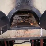 LOTE 141 - FORNO DE PIZZA A LENHA E ELÉTRICO DA FORNOFLEX. (NO ESTADO, NÃO SABEMOS SE FUNCIONA. LEILÃO NÃO TEM GARANTIA E NEM DEVOLUÇÃO).