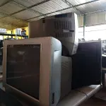 LOTE 256 - 03 TV’S DE TUBO MARCAS E MODELOS DIVERSOS. (NO ESTADO, LEILÃO NÃO TEM GARANTIA E NEM DEVOLUÇÃO, SUJEITO A POSSÍVEIS AVARIAS VISÍVEIS/OCULTAS E/OU AUSÊNCIA DE COMPONENTES).