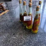 LOTE 226 - GARRAFAS PARA PIMENTA. (NO ESTADO, NÃO SABEMOS SE FUNCIONA. LEILÃO NÃO TEM GARANTIA E NEM DEVOLUÇÃO).