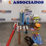 LOTE 329 - 01 LOTE COM VÁRIOS BRINQUEDOS PARA PET. (NOVO) (NO ESTADO) ATENÇÃO! FAZER A VISITAÇÃO ANTES DE ARREMATAR, NÃO SABEMOS SE FUNCIONA. LEILÃO NÃO TEM GARANTIA E NEM DEVOLUÇÃO, SUJEITO A POSSÍVEIS AVARIAS VISÍVEIS/OCULTAS E/OU AUSÊNCIA DE COMPONENTES.