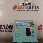 LOTE 164 - 01 TPLINK 300MBPS. (NOVO) (NO ESTADO) ATENÇÃO! FAZER A VISITAÇÃO ANTES DE ARREMATAR, NÃO SABEMOS SE FUNCIONA. LEILÃO NÃO TEM GARANTIA E NEM DEVOLUÇÃO, SUJEITO A POSSÍVEIS AVARIAS VISÍVEIS/OCULTAS E/OU AUSÊNCIA DE COMPONENTES.