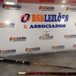 LOTE 133 - 02 VARAS DE PESCA SENDO 01 TELESCÓPICA. (NO ESTADO) ATENÇÃO! FAZER A VISITAÇÃO ANTES DE ARREMATAR, NÃO SABEMOS SE FUNCIONA. LEILÃO NÃO TEM GARANTIA E NEM DEVOLUÇÃO, SUJEITO A POSSÍVEIS AVARIAS VISÍVEIS/OCULTAS E/OU AUSÊNCIA DE COMPONENTES.