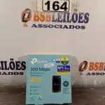 LOTE 164 - 01 TPLINK 300MBPS. (NOVO) (NO ESTADO) ATENÇÃO! FAZER A VISITAÇÃO ANTES DE ARREMATAR, NÃO SABEMOS SE FUNCIONA. LEILÃO NÃO TEM GARANTIA E NEM DEVOLUÇÃO, SUJEITO A POSSÍVEIS AVARIAS VISÍVEIS/OCULTAS E/OU AUSÊNCIA DE COMPONENTES.