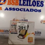 LOTE 391 - 01 LOCALIZADOR DE PARDAL MODELO P550. (NO ESTADO) ATENÇÃO! FAZER A VISITAÇÃO ANTES DE ARREMATAR, NÃO SABEMOS SE FUNCIONA. LEILÃO NÃO TEM GARANTIA E NEM DEVOLUÇÃO, SUJEITO A POSSÍVEIS AVARIAS VISÍVEIS/OCULTAS E/OU AUSÊNCIA DE COMPONENTES.