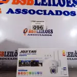 LOTE 096 - 01 CÂMERA FULL-COLOR SMART WIFI IP. (NOVO) (NO ESTADO) ATENÇÃO! FAZER A VISITAÇÃO ANTES DE ARREMATAR, NÃO SABEMOS SE FUNCIONA. LEILÃO NÃO TEM GARANTIA E NEM DEVOLUÇÃO, SUJEITO A POSSÍVEIS AVARIAS VISÍVEIS/OCULTAS E/OU AUSÊNCIA DE COMPONENTES.