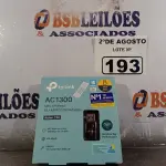 LOTE 193 - 01 TPLINK AC1300. (NOVO) (NO ESTADO) ATENÇÃO! FAZER A VISITAÇÃO ANTES DE ARREMATAR, NÃO SABEMOS SE FUNCIONA. LEILÃO NÃO TEM GARANTIA E NEM DEVOLUÇÃO, SUJEITO A POSSÍVEIS AVARIAS VISÍVEIS/OCULTAS E/OU AUSÊNCIA DE COMPONENTES.