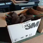 LOTE 381 - 01 LOTE COM VÁRIAS VASSOURAS PEQUENAS. (NO ESTADO) ATENÇÃO! FAZER A VISITAÇÃO ANTES DE ARREMATAR, NÃO SABEMOS SE FUNCIONA. LEILÃO NÃO TEM GARANTIA E NEM DEVOLUÇÃO, SUJEITO A POSSÍVEIS AVARIAS VISÍVEIS/OCULTAS E/OU AUSÊNCIA DE COMPONENTES.