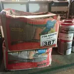 LOTE 387 - 02 CAIXAS DE DRYKOTEC 7700 18KG. (NO ESTADO) ATENÇÃO! FAZER A VISITAÇÃO ANTES DE ARREMATAR, NÃO SABEMOS SE FUNCIONA. LEILÃO NÃO TEM GARANTIA E NEM DEVOLUÇÃO, SUJEITO A POSSÍVEIS AVARIAS VISÍVEIS/OCULTAS E/OU AUSÊNCIA DE COMPONENTES.