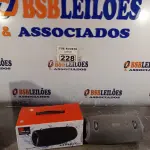 LOTE 228 - 01 CAIXA DE SOM WIRELESS COM CABO E ALÇA CINZA. (NOVO) (NO ESTADO) ATENÇÃO! FAZER A VISITAÇÃO ANTES DE ARREMATAR, NÃO SABEMOS SE FUNCIONA. LEILÃO NÃO TEM GARANTIA E NEM DEVOLUÇÃO, SUJEITO A POSSÍVEIS AVARIAS VISÍVEIS/OCULTAS E/OU AUSÊNCIA DE COMPONENTES.