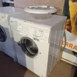 LOTE 371 - 01 LAVA SECA MARCA BOSCH COM AVARIAS. (NO ESTADO) ATENÇÃO! FAZER A VISITAÇÃO ANTES DE ARREMATAR, NÃO SABEMOS SE FUNCIONA. LEILÃO NÃO TEM GARANTIA E NEM DEVOLUÇÃO, SUJEITO A POSSÍVEIS AVARIAS VISÍVEIS/OCULTAS E/OU AUSÊNCIA DE COMPONENTES.