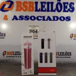 LOTE 204 - 02 GARRAFAS TÉRMICAS, SENDO 01 COM A TAMPA NO FORMATO DE XÍCARA. (NOVO) (NO ESTADO) ATENÇÃO! FAZER A VISITAÇÃO ANTES DE ARREMATAR, NÃO SABEMOS SE FUNCIONA. LEILÃO NÃO TEM GARANTIA E NEM DEVOLUÇÃO, SUJEITO A POSSÍVEIS AVARIAS VISÍVEIS/OCULTAS E/OU AUSÊNCIA DE COMPONENTES.