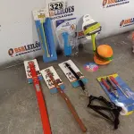 LOTE 329 - 01 LOTE COM VÁRIOS BRINQUEDOS PARA PET. (NOVO) (NO ESTADO) ATENÇÃO! FAZER A VISITAÇÃO ANTES DE ARREMATAR, NÃO SABEMOS SE FUNCIONA. LEILÃO NÃO TEM GARANTIA E NEM DEVOLUÇÃO, SUJEITO A POSSÍVEIS AVARIAS VISÍVEIS/OCULTAS E/OU AUSÊNCIA DE COMPONENTES.