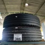 LOTE 386 - 02 PNEUS PARA CAMINHÃO ¾ NAS MEDIDAS 215/75/17.5. (NO ESTADO) ATENÇÃO! FAZER A VISITAÇÃO ANTES DE ARREMATAR, NÃO SABEMOS SE FUNCIONA. LEILÃO NÃO TEM GARANTIA E NEM DEVOLUÇÃO, SUJEITO A POSSÍVEIS AVARIAS VISÍVEIS/OCULTAS E/OU AUSÊNCIA DE COMPONENTES.