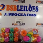 LOTE 332 - 01 LOTE COM VÁRIAS BOLINHAS E ROSQUINHAS PARA CÃES E GATOS. (NOVO) (NO ESTADO) ATENÇÃO! FAZER A VISITAÇÃO ANTES DE ARREMATAR, NÃO SABEMOS SE FUNCIONA. LEILÃO NÃO TEM GARANTIA E NEM DEVOLUÇÃO, SUJEITO A POSSÍVEIS AVARIAS VISÍVEIS/OCULTAS E/OU AUSÊNCIA DE COMPONENTES.